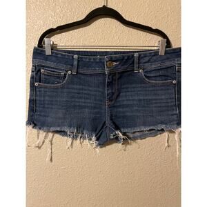 American Eagle women’s stretch cut off shorts size 14
